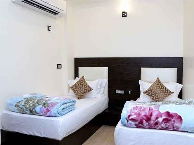 Hotel Vinayak Lifestyle Hotels Lucknow Exterior photo